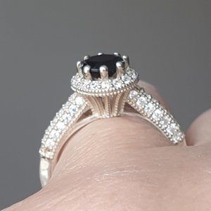 Silver ring "Royal crown" Garnet stone from Bohemia dark bloody color 925  NEW